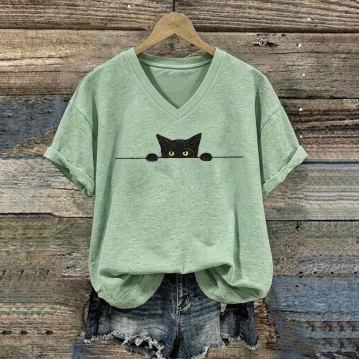 Abstract Creative Black Cat Graphic Casual V Neck T-shirt