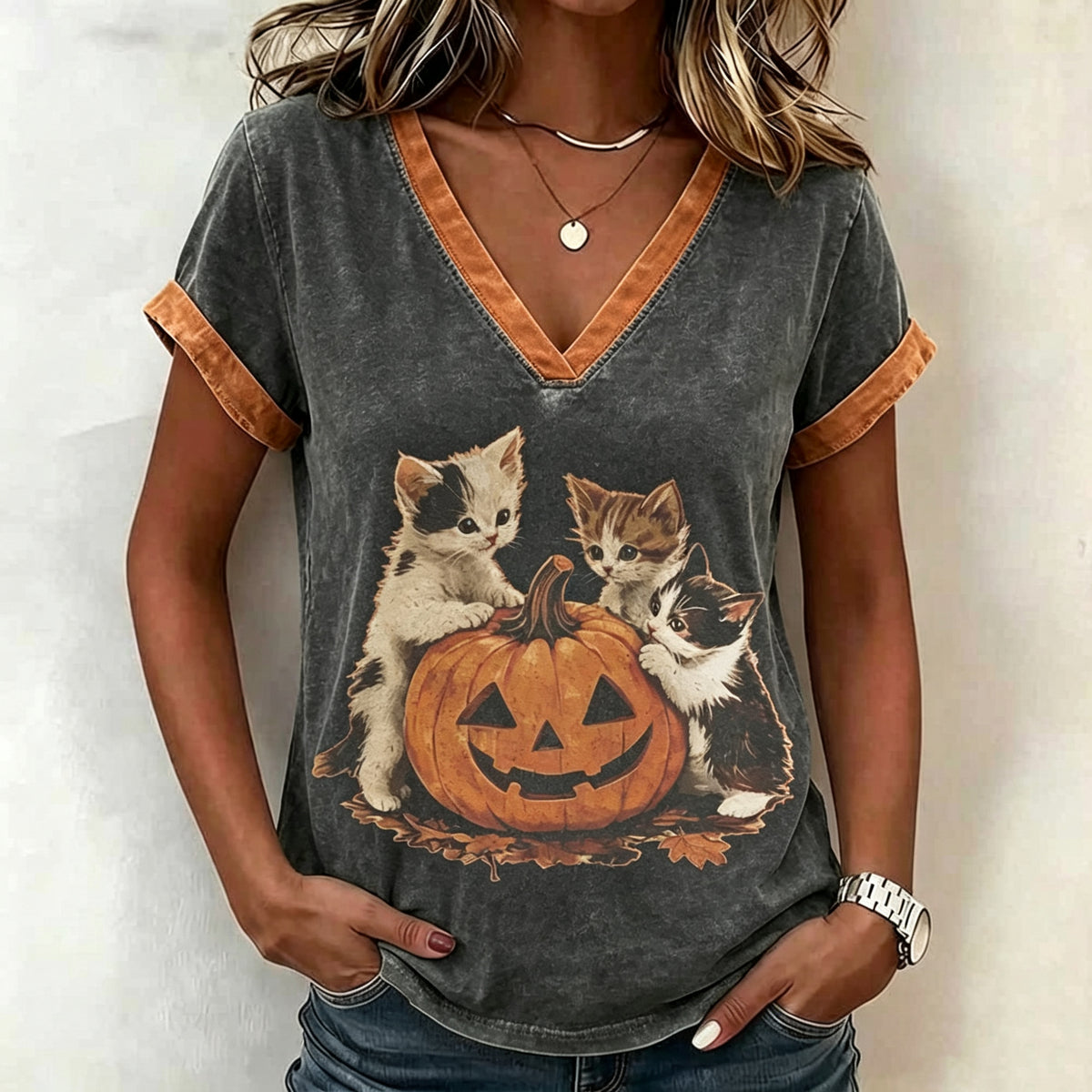 Women's Halloween Pumpkin And Cat Print V-neck T-shirt