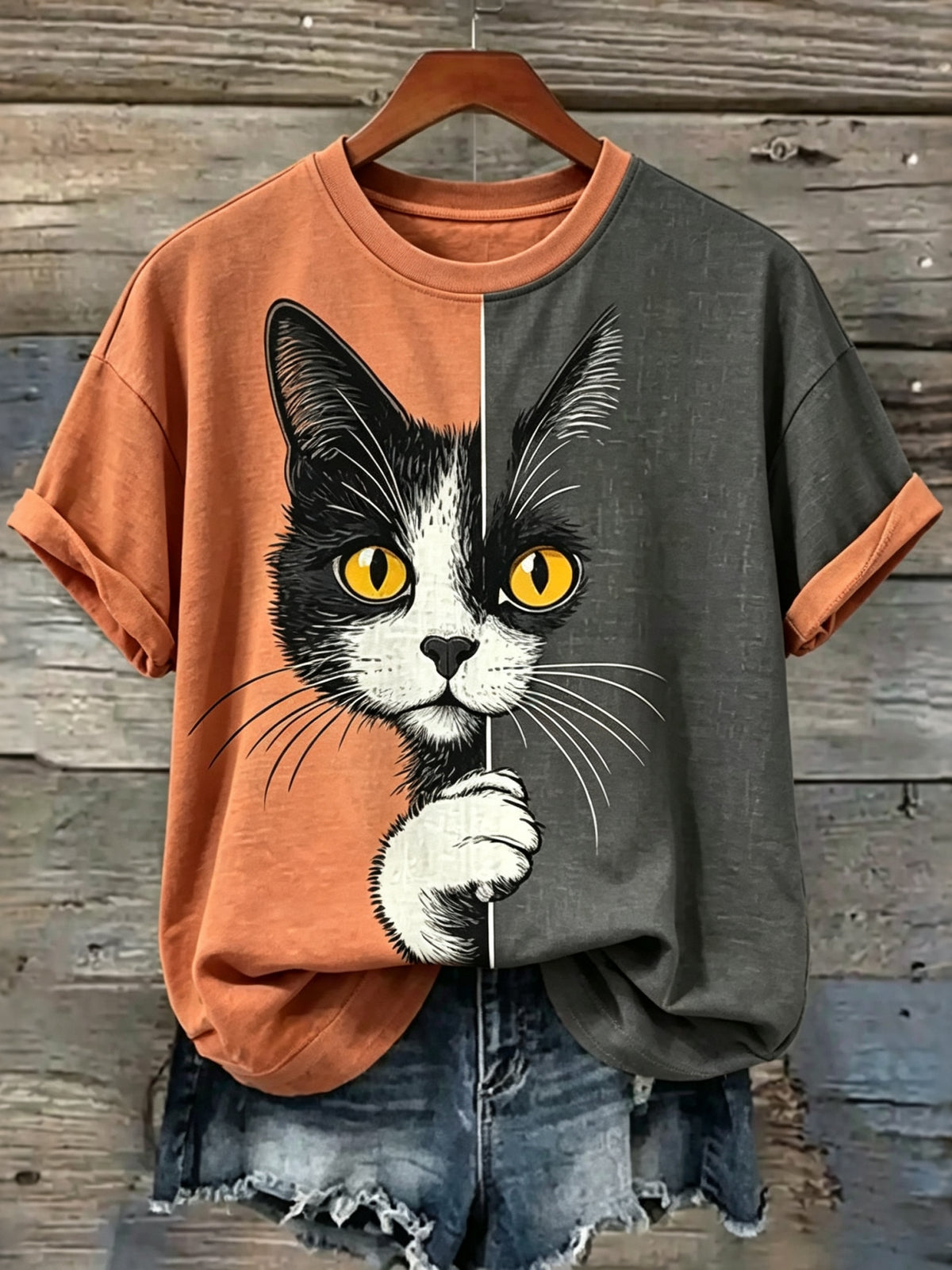 Abstract Creative The Peeping Cat Colorblock Graphic Casual T-shirt